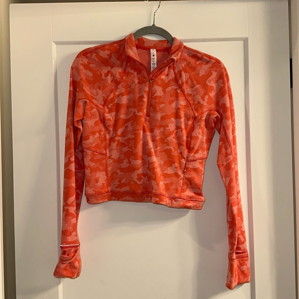 EUC Long Sleeve Cropped Lululemon Running Shirt